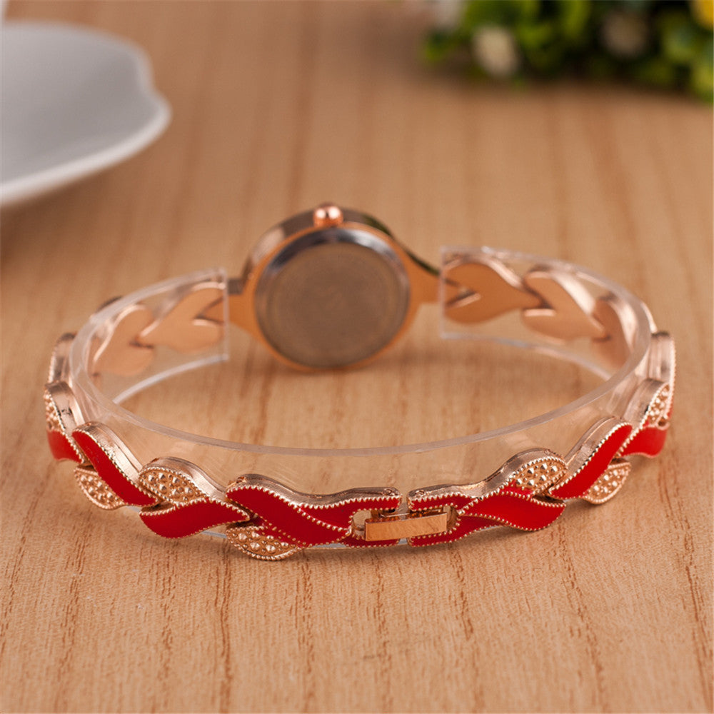 Montre Femme Bracelet Torsadé - Cadran Fin Élégant ConiWell
