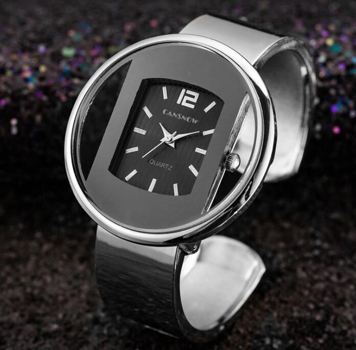 Montre Femme Quartz Cadran Or Argent - Design Tendance ConiWell
